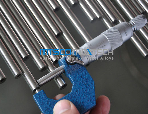 لوله آلیاژ نیکل بدون درز 17.1 x 2.31 میلی متر UNS N06600 برای تبادل حرارت
